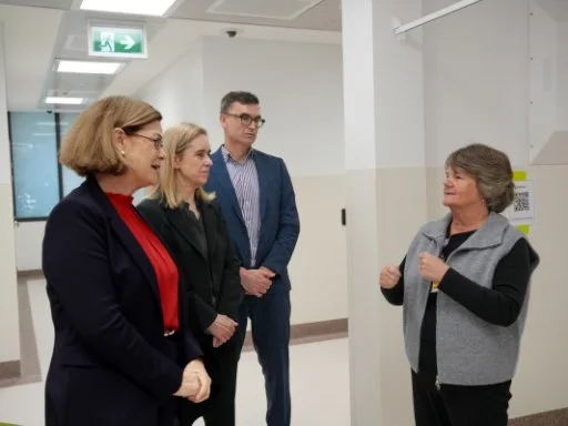Ministers at new hospital.